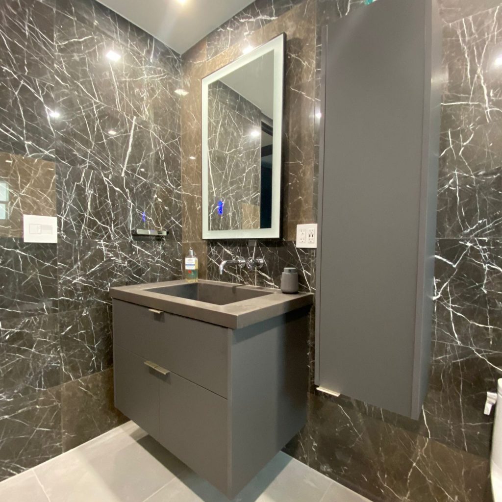 Modern Minimalistic 🛁 Bathroom Design